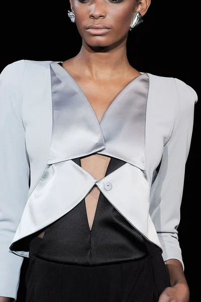 Look 13